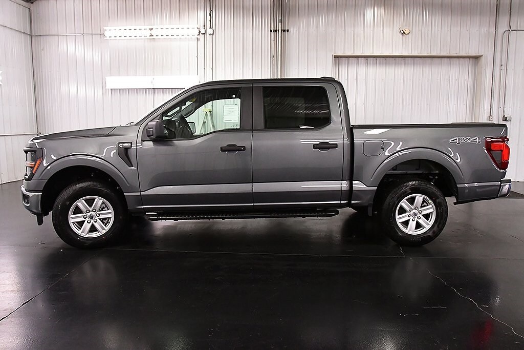2025 Ford F-150 XL photo 4