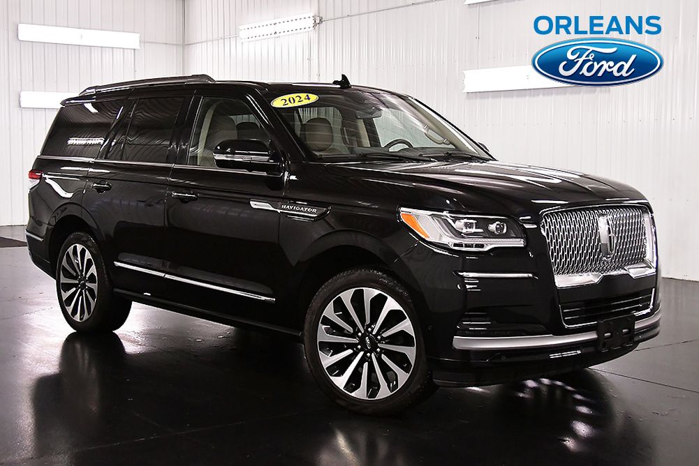 2024 Lincoln Navigator Reserve 4WD's photo