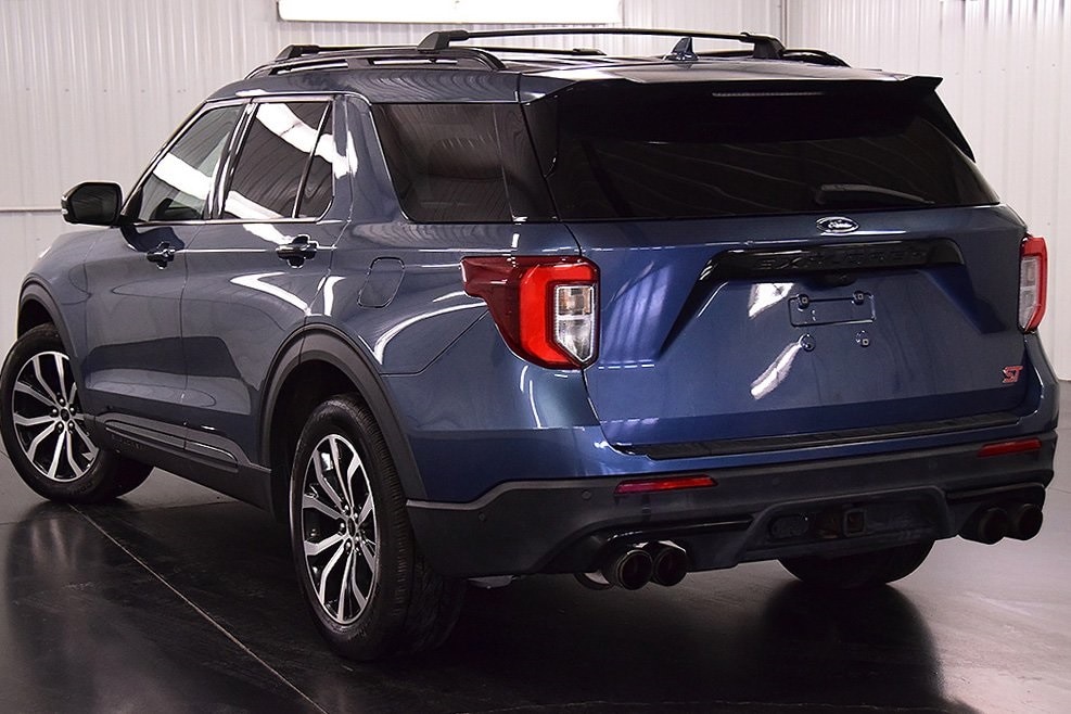 2020 Ford Explorer ST photo 3