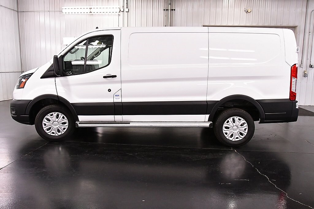 2025 Ford Transit photo 4