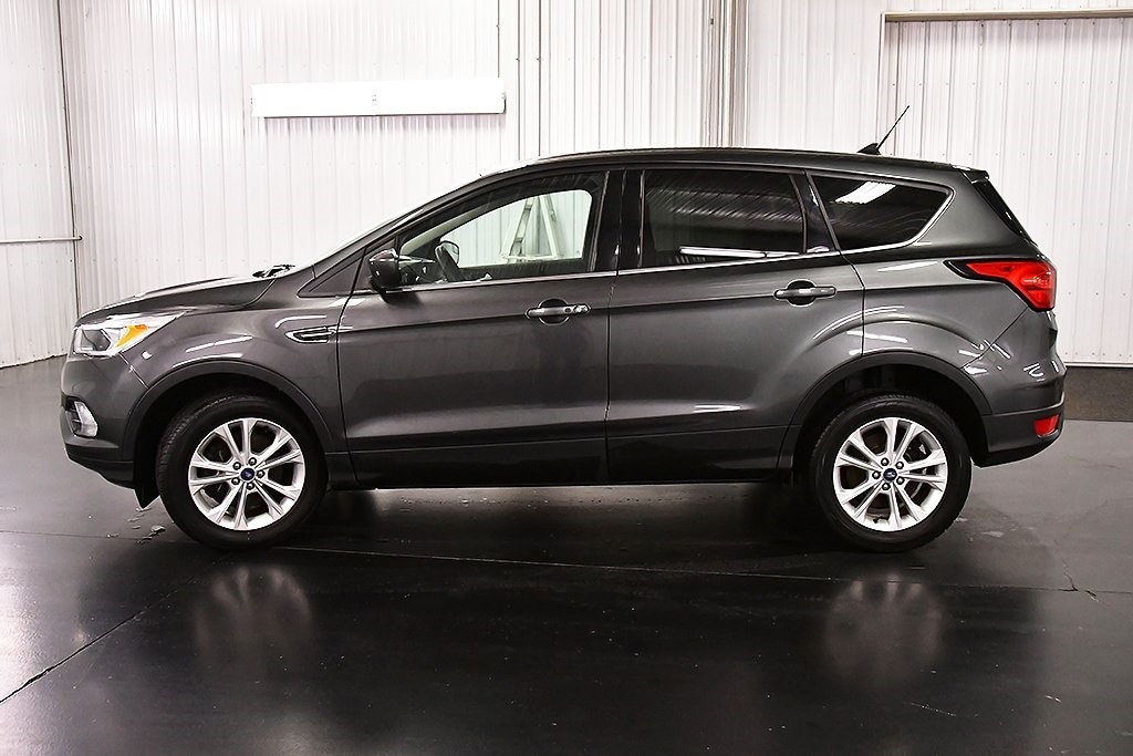 2019 Ford Escape SE photo 4