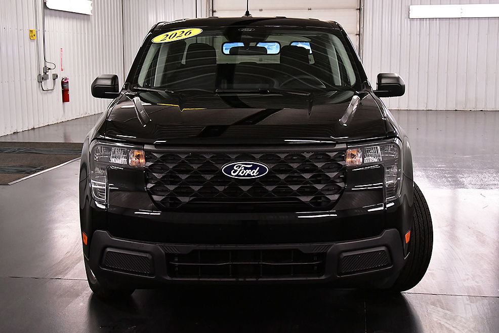 2026 Ford Maverick XL photo 2