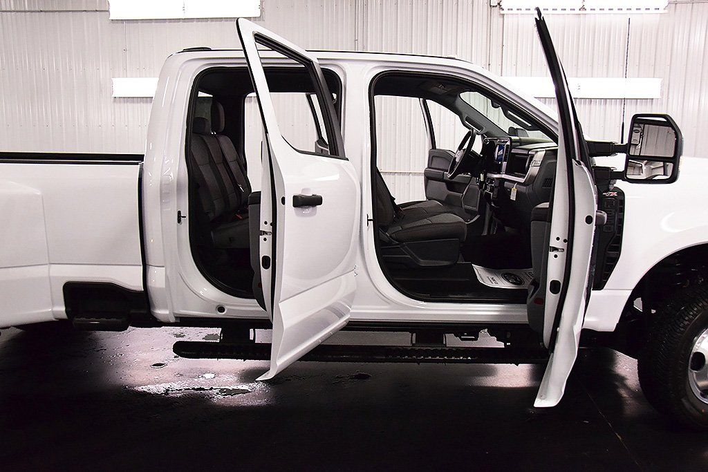 2026 Ford F-350 Super Duty XL - Photo 32