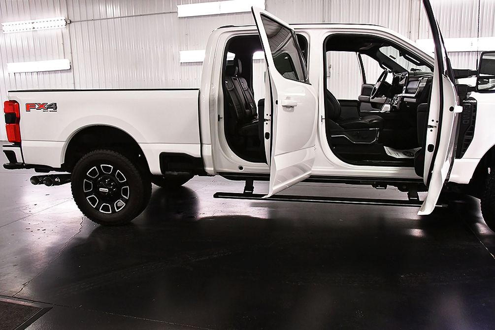2025 Ford F-250 Super Duty Platinum - Photo 34