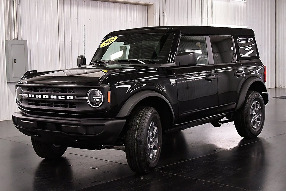 2025 Ford Bronco Big Bend photo 3