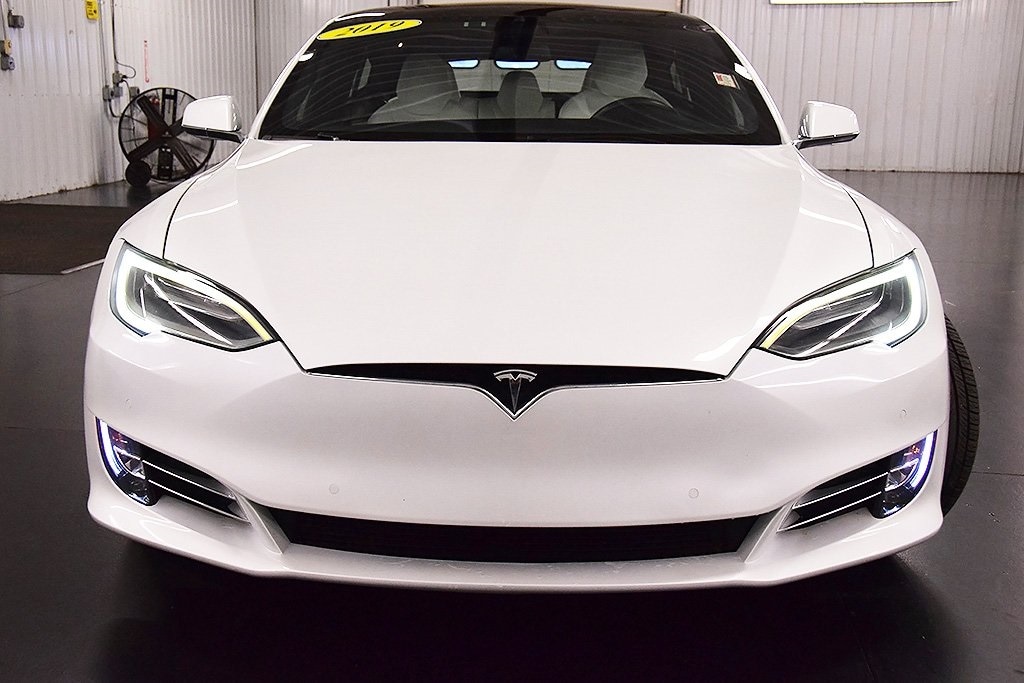 Used 2019 Tesla Model S Performance with VIN 5YJSA1E42KF330816 for sale in Medina, NY