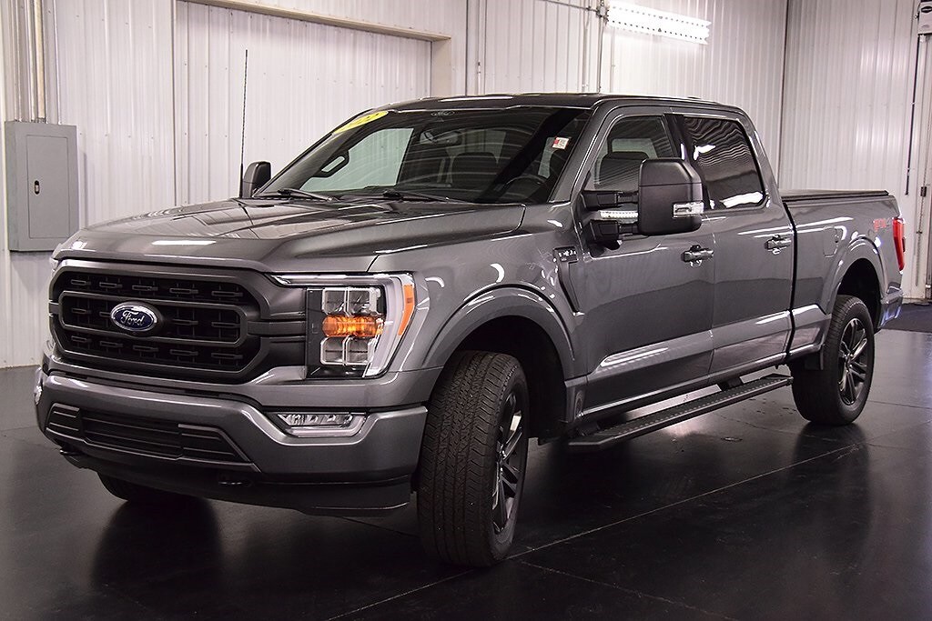 2022 Ford F-150 XLT photo 3