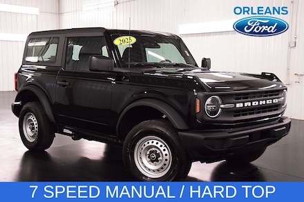2025 Ford Bronco Base SUV