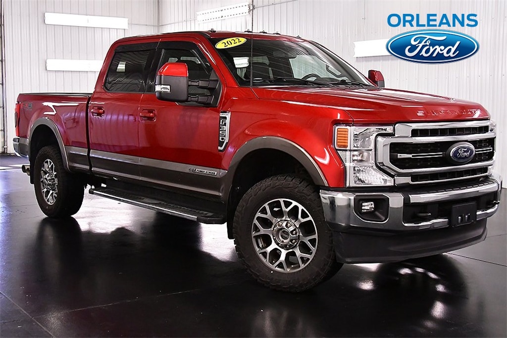 2022 Ford F-350 Super Duty Lariat's photo