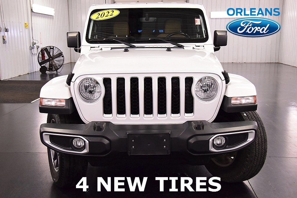 Used 2022 Jeep Gladiator Overland Crew Cab Short Bed Truck