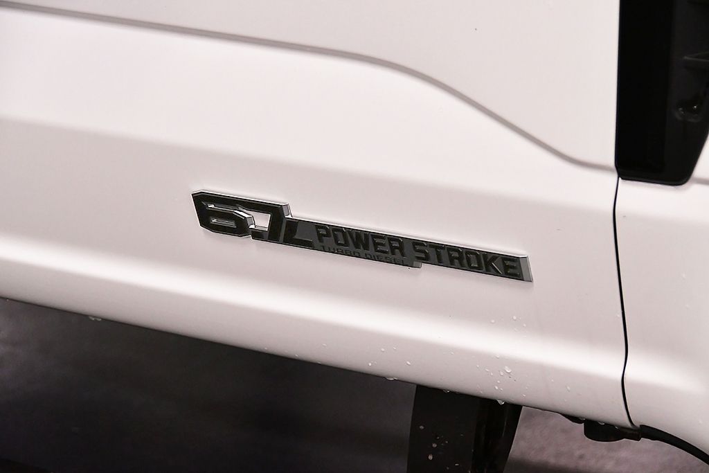 2025 Ford F-250 Super Duty Platinum - Photo 11