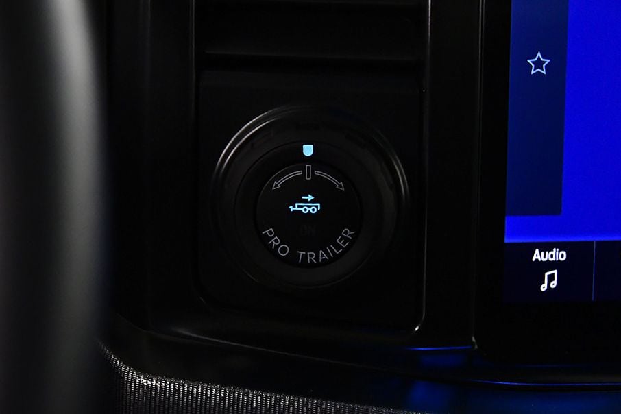 2025 Ford F-250 Super Duty Platinum - Photo 25