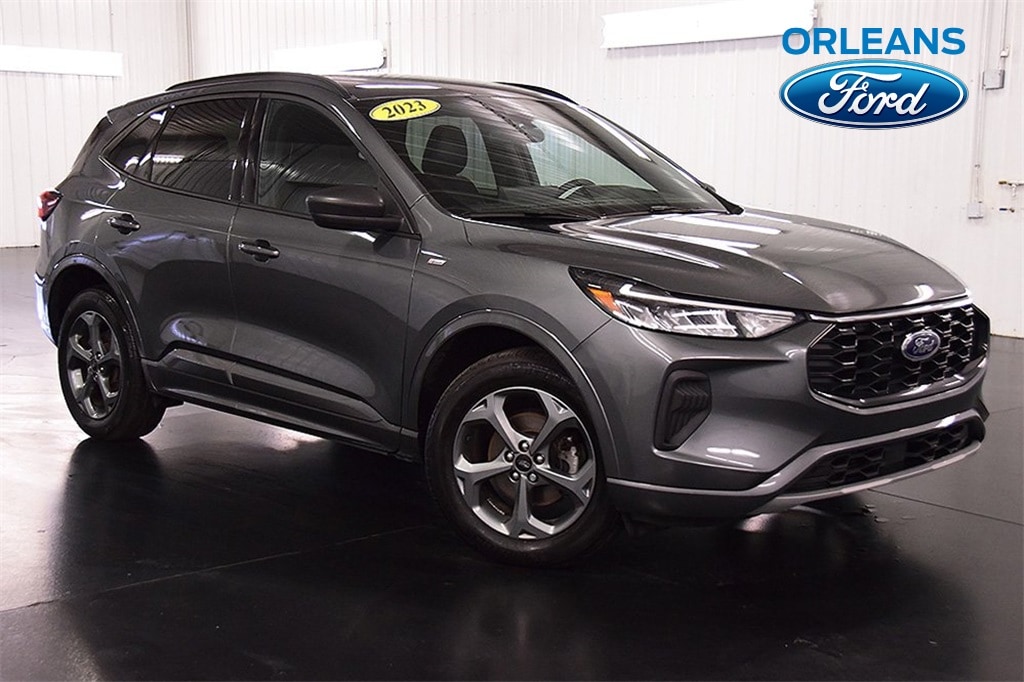 2023 Ford Escape ST-Line's photo