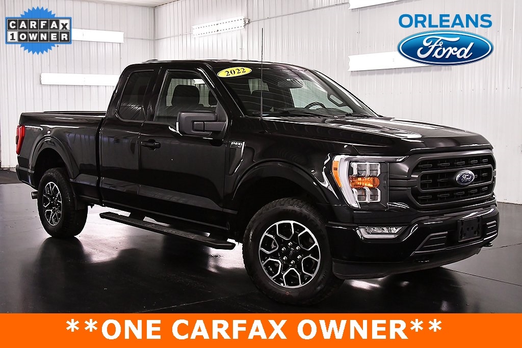 2022 Ford F-150 XLT's photo