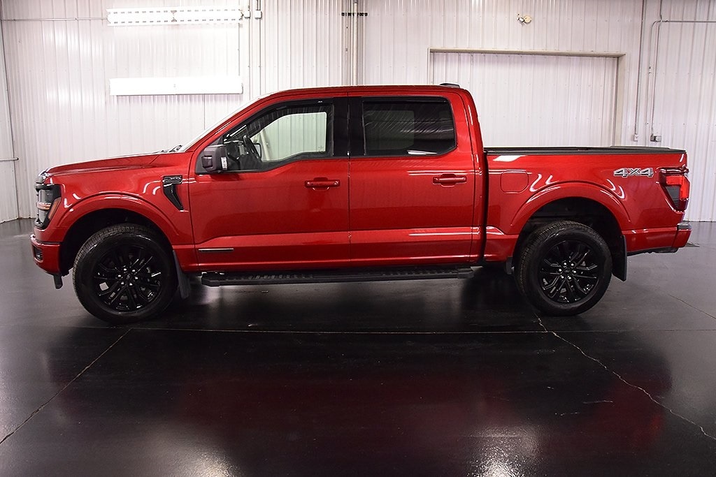 2025 Ford F-150 XLT photo 4