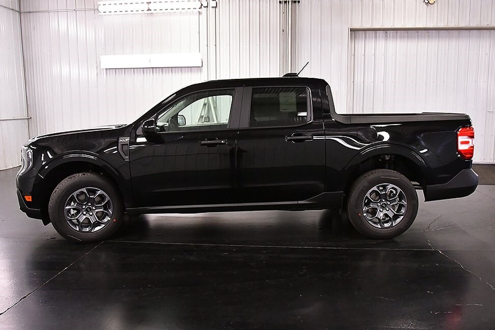 2025 Ford Maverick XLT photo 4