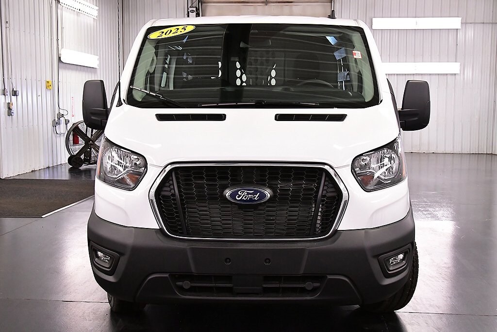 2025 Ford Transit photo 2