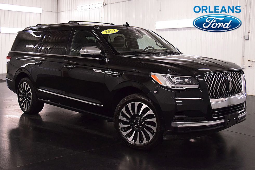 2023 Lincoln Navigator Black Label L 4WD's photo