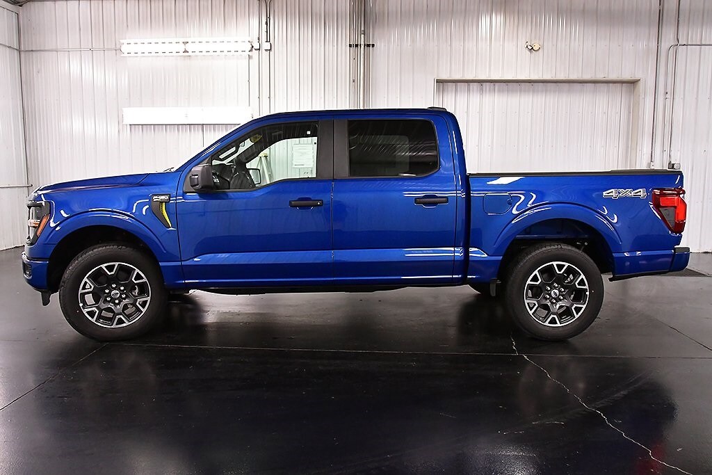 2025 Ford F-150 STX photo 4