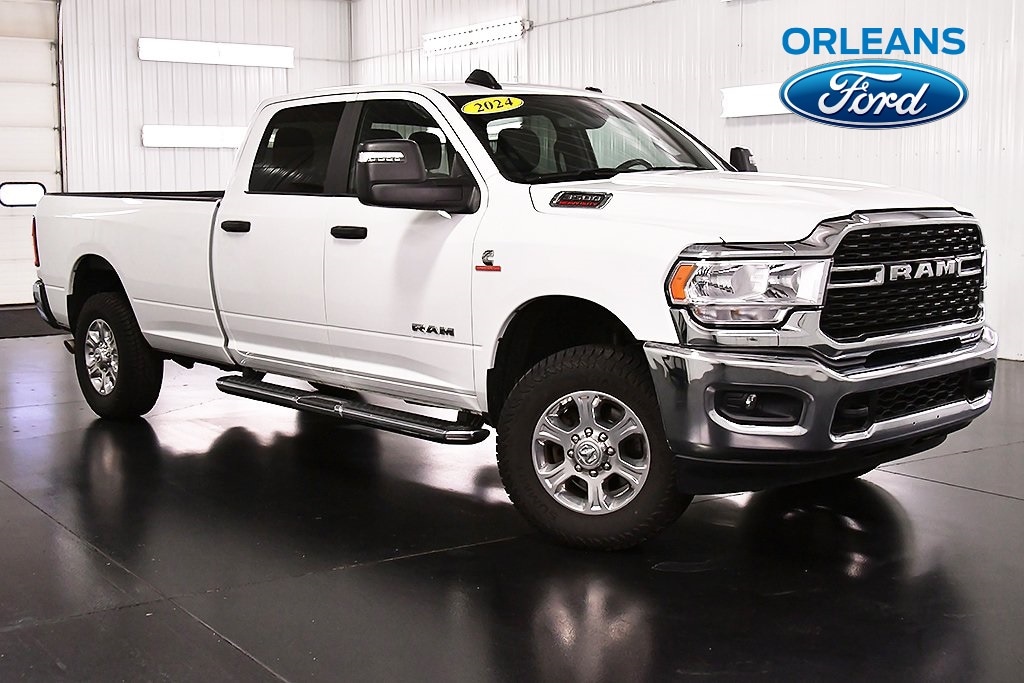 2024 RAM Ram 3500 Pickup Big Horn's photo