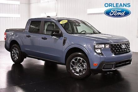 2025 Ford Maverick XLT Truck