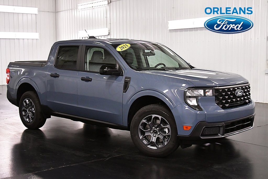 New 2025 Ford Maverick XLT TRUCK