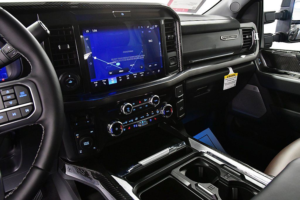 2025 Ford F-250 Super Duty Lariat - Photo 25