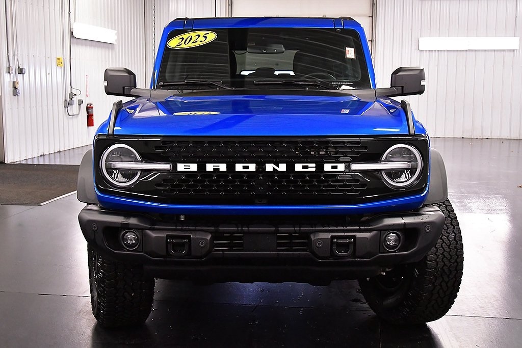 Used 2025 Ford Bronco Badlands SUV