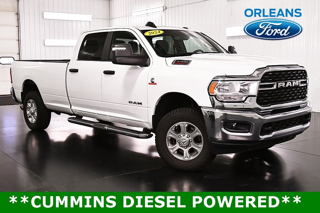 2024 RAM 3500 Big Horn's photo