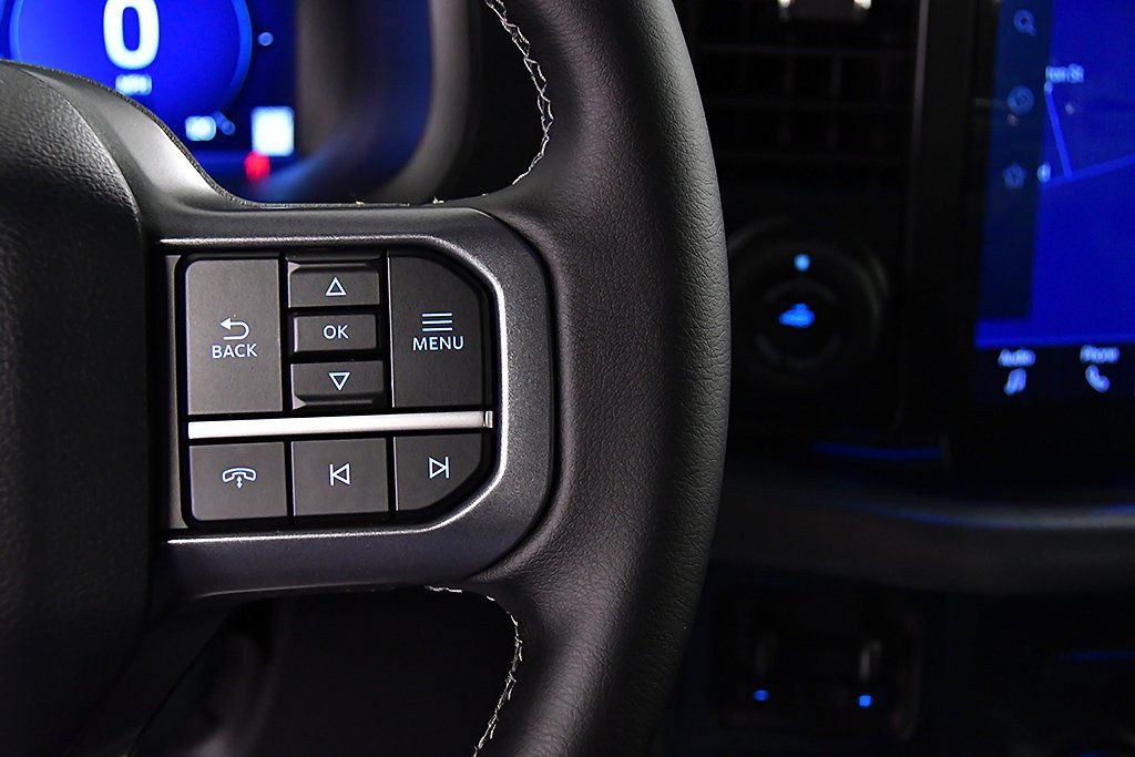 2025 Ford F-150 XLT - Photo 23