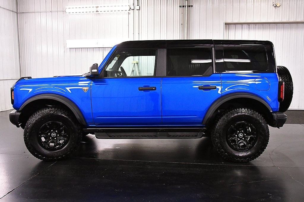 Used 2025 Ford Bronco Badlands SUV