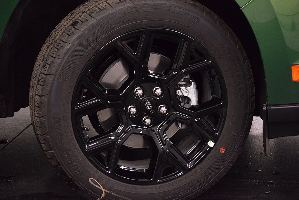2025 Ford Maverick XLT - Photo 11