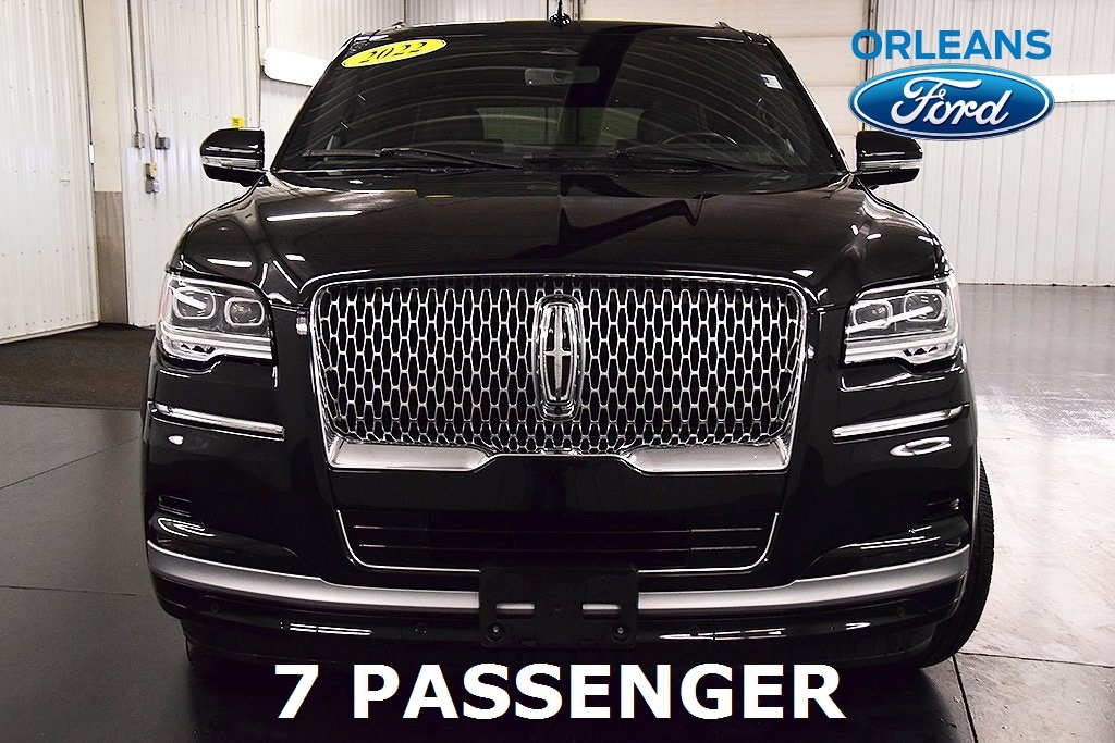 Used 2022 Lincoln Navigator Reserve L with VIN 5LMJJ3LT8NEL10358 for sale in Medina, NY