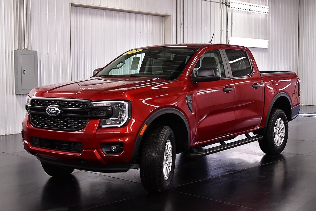 2025 Ford Ranger XL photo 3