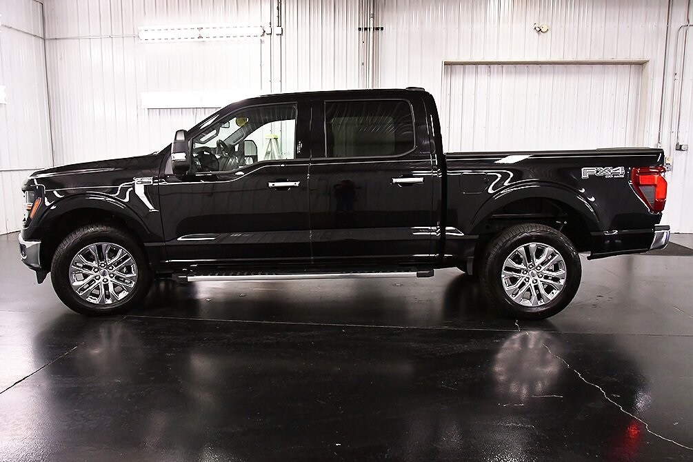 2024 Ford F-150 XLT photo 4