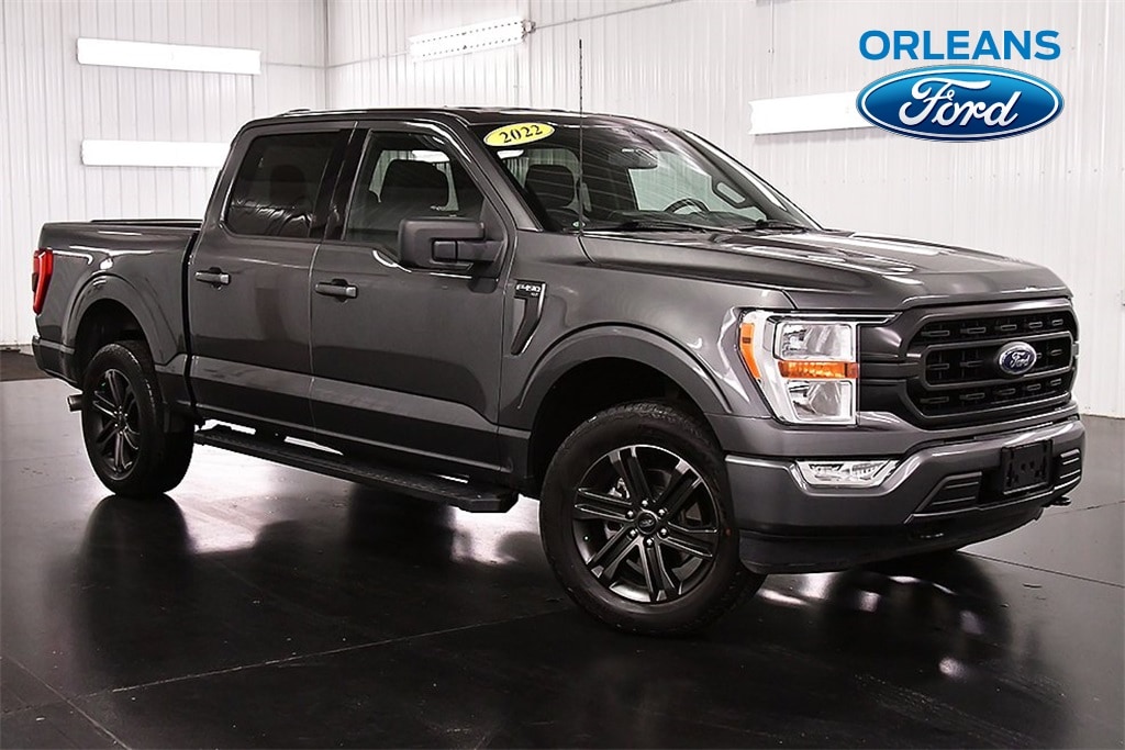 2022 Ford F-150 XLT's photo