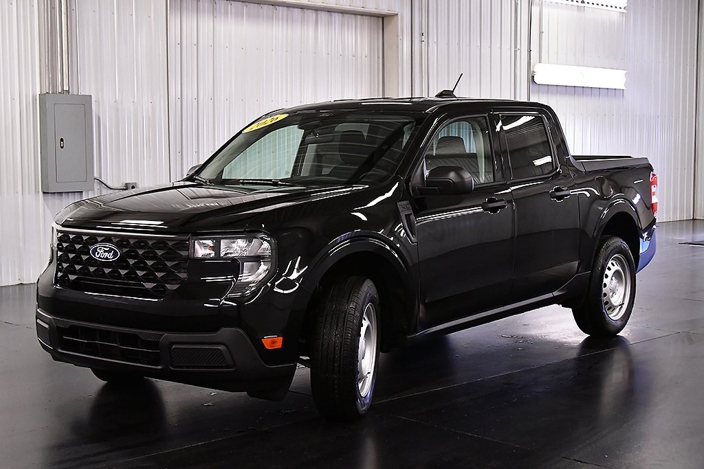 2026 Ford Maverick XL photo 3