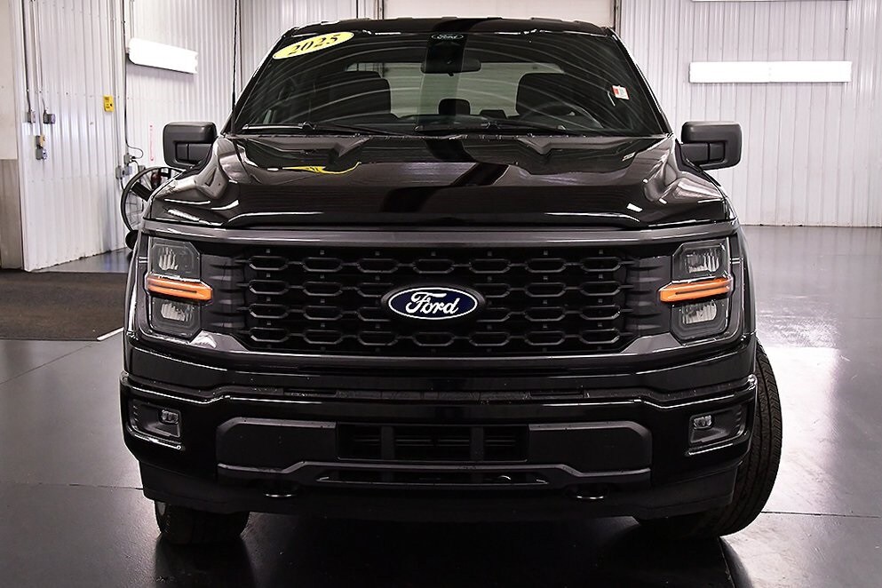 2025 Ford F-150 STX photo 2