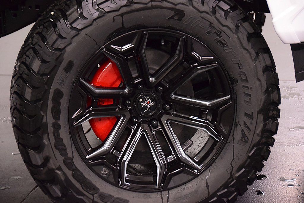 2025 Ford F-150 STX - Photo 11