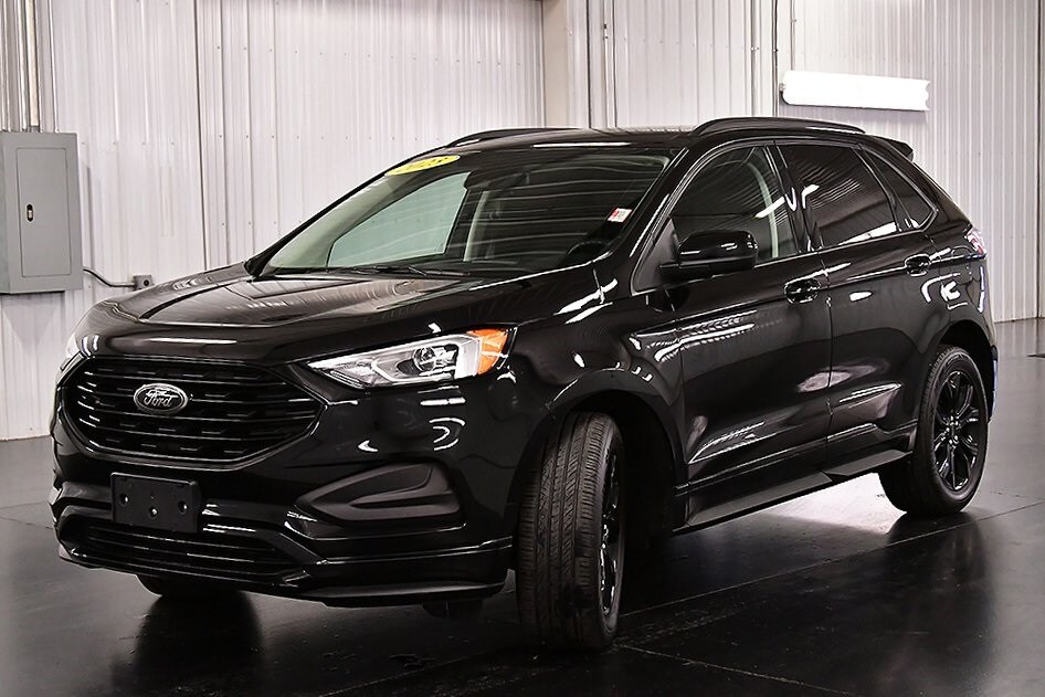 2023 Ford Edge SE photo 2