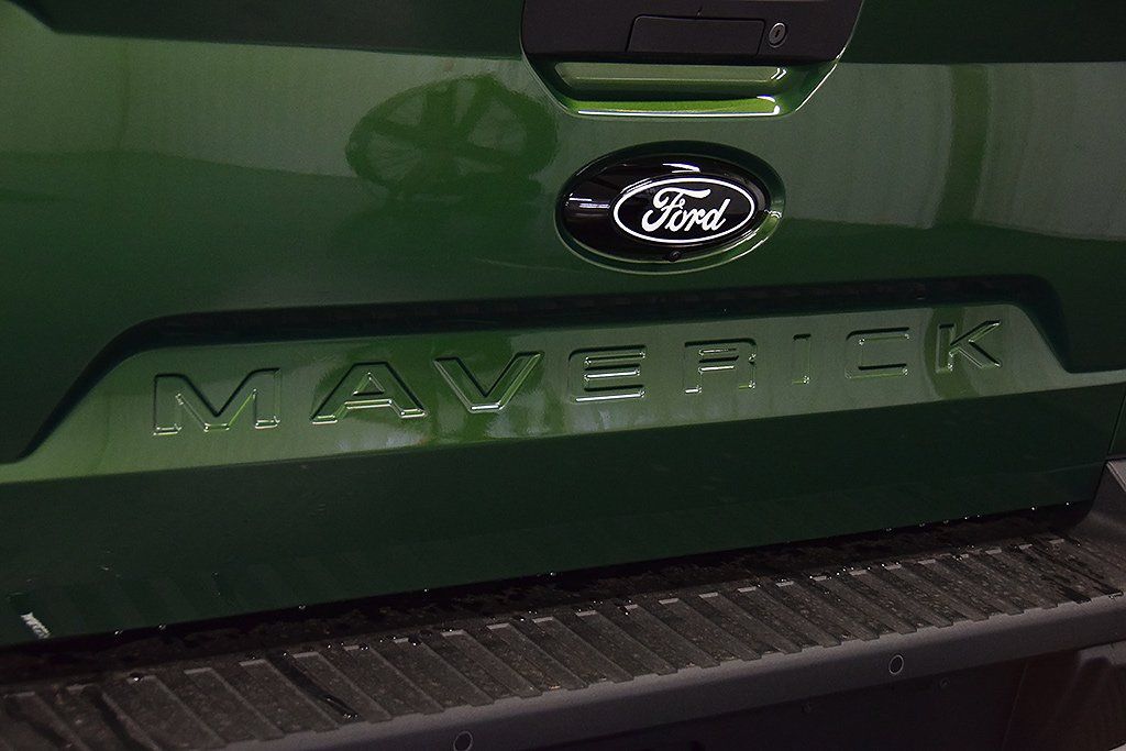 2025 Ford Maverick XLT - Photo 13