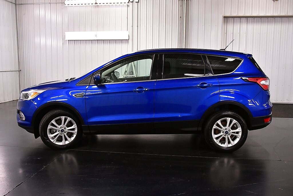 Used 2017 Ford Escape SE SUV