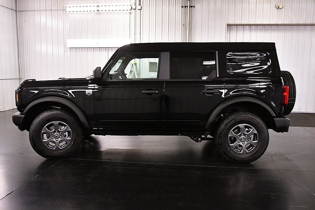 2025 Ford Bronco Big Bend photo 4