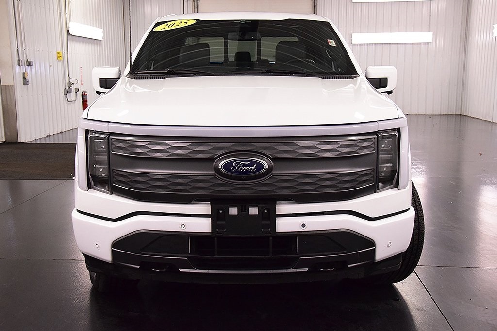 Used 2023 Ford F-150 Lightning Lariat with VIN 1FT6W1EV4PWG53831 for sale in Medina, NY