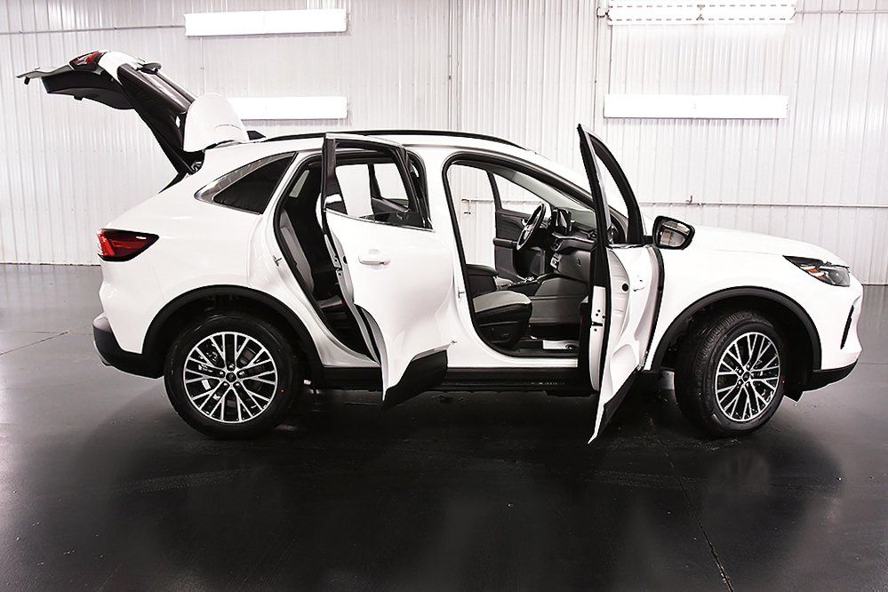 2025 Ford Escape Plug-in hybrid PHEV - Photo 32