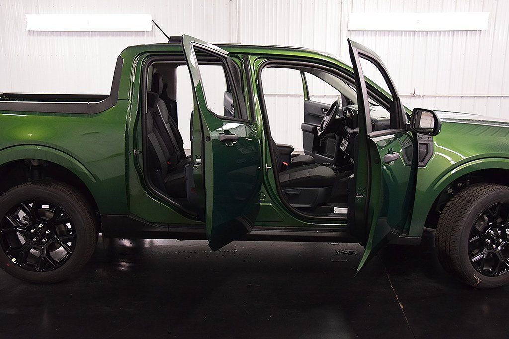 2025 Ford Maverick XLT - Photo 32