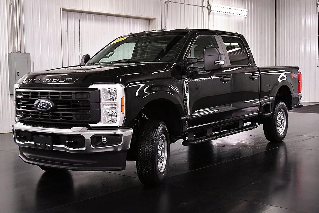 2026 Ford F-250 photo 3