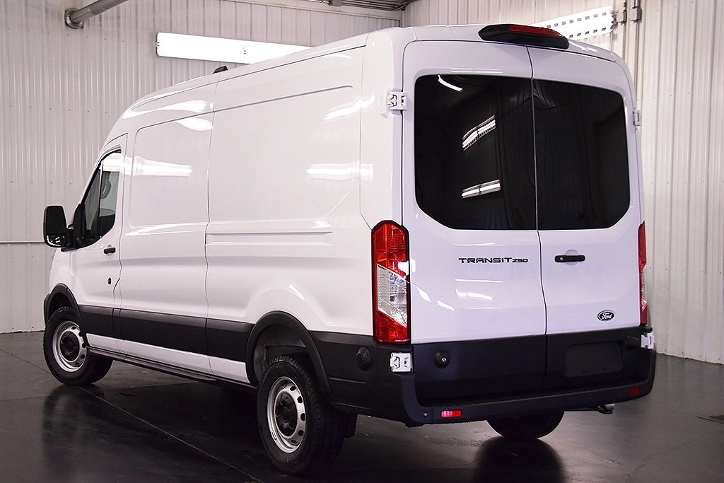 2026 Ford Transit photo 2
