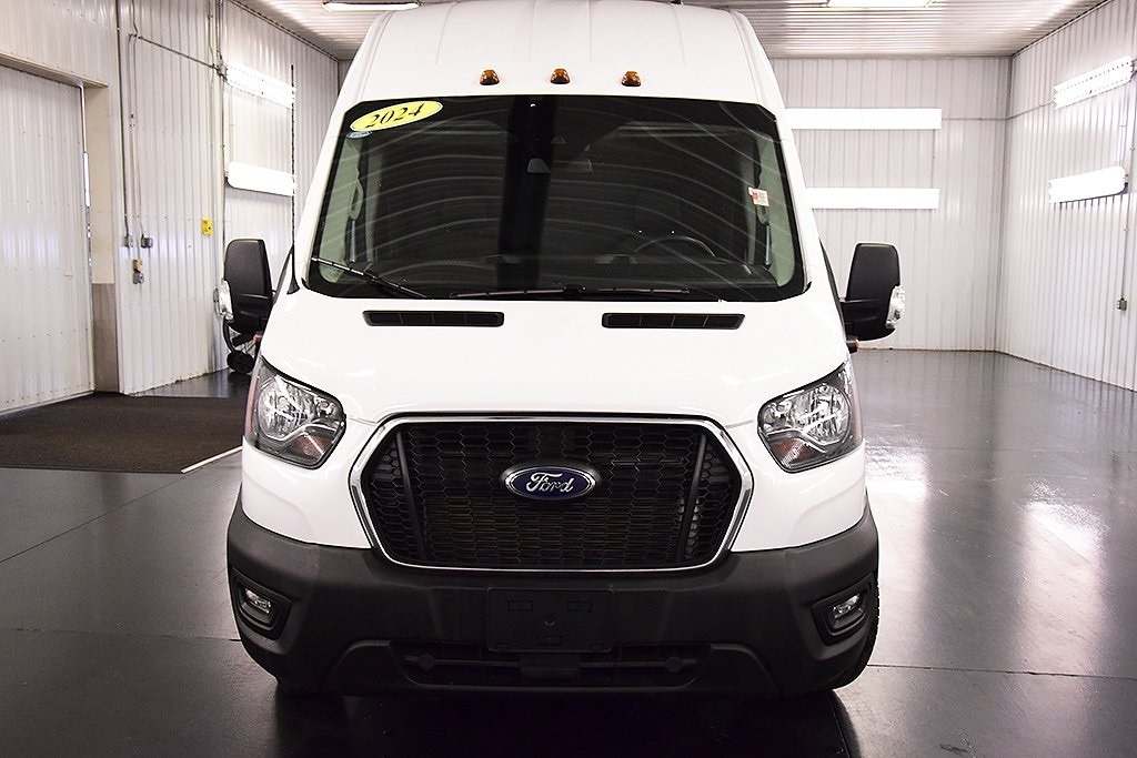 Used 2024 Ford Transit Van Base with VIN 1FTBF4UG7RKA07261 for sale in Medina, NY