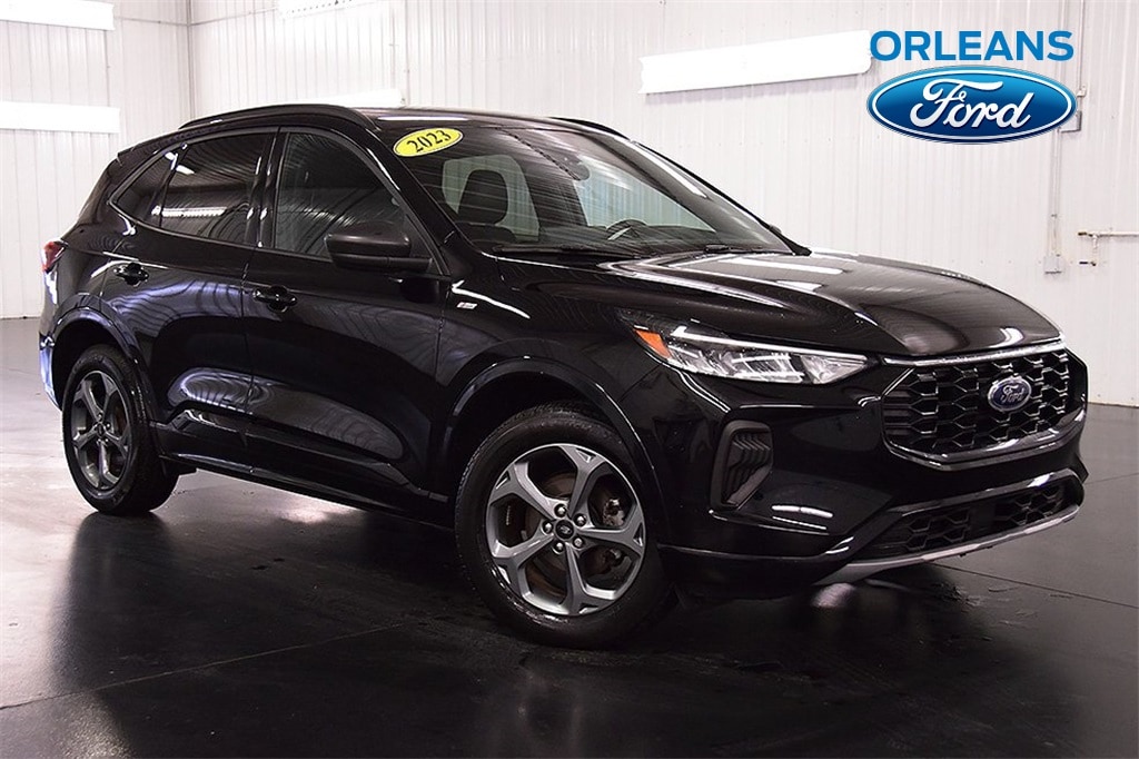 2023 Ford Escape ST-Line's photo